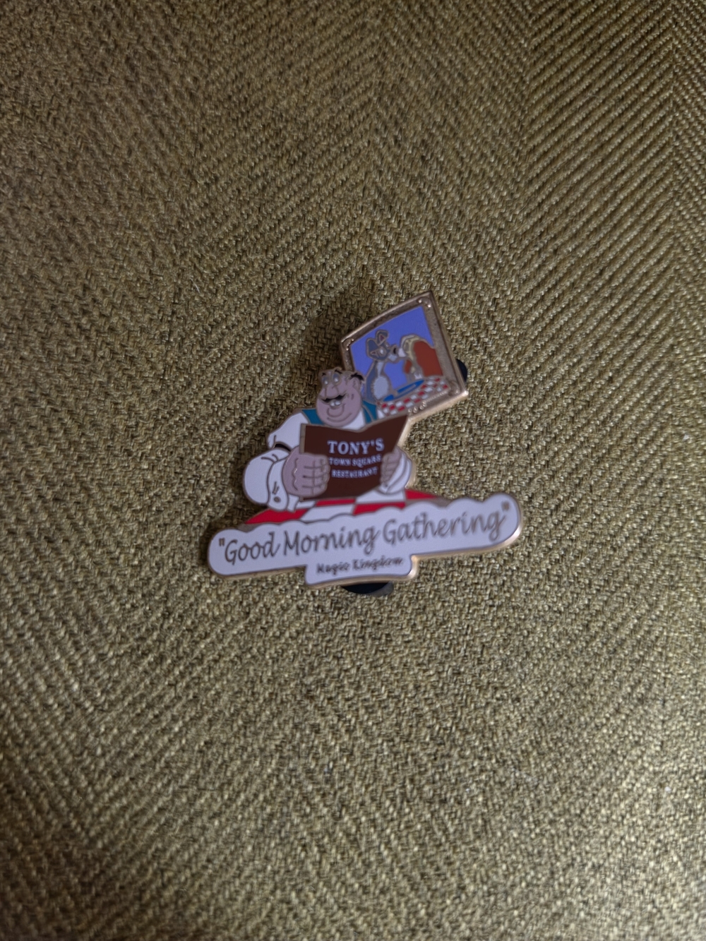 Good Morning Gathering Disney Trading Pin - Multicolor